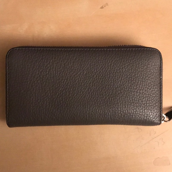 Marc Jacobs wallet - Picture 4 of 7